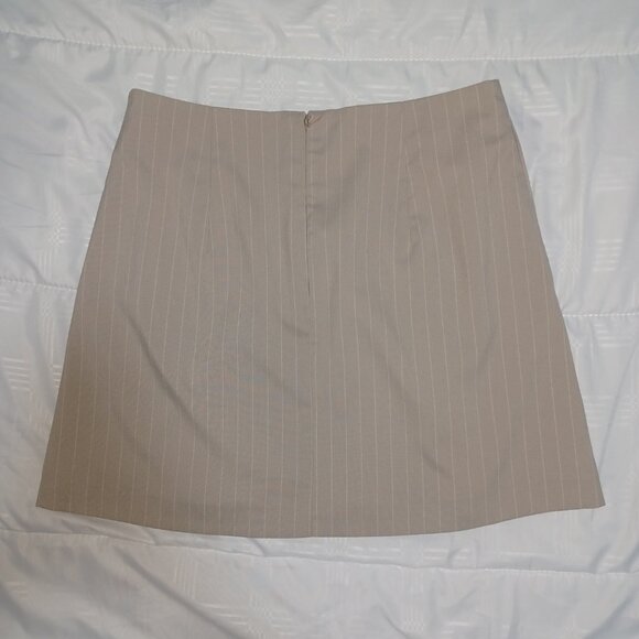 Frank And Oak pleated mini skirt NWT - Picture 4 of 14